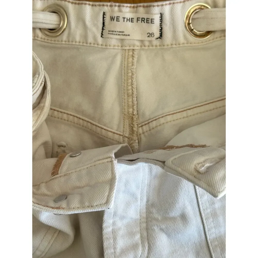 We The Free White Straight Leg Patch Pocket Pants - Picture 6 of 9